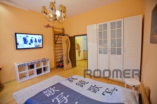 The studio has a separate bedroom, Smolensk - apartment by the day
