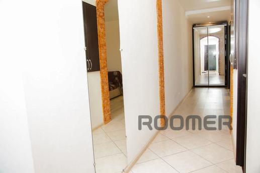 Excellent 2-room Lux on Gagarin Street, Zaporizhzhia - apartment by the day