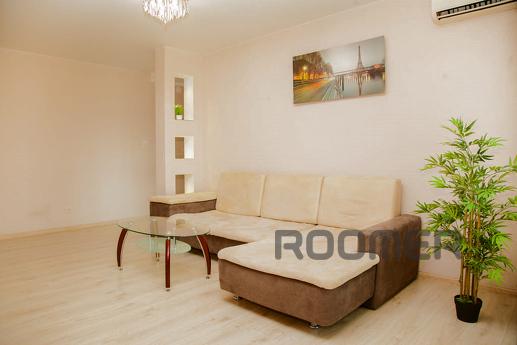 Excellent 2-room Lux on Gagarin Street, Zaporizhzhia - apartment by the day