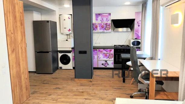 Lux studio on Kamenogorskaya, 16, Zaporizhzhia - apartment by the day