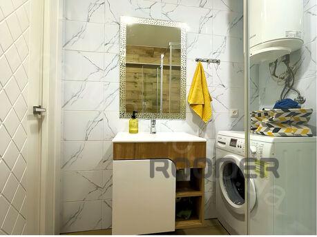 1 room Lux studio, Patrioticheskaya st., 56a, Zaporizhzhia - apartment by the day