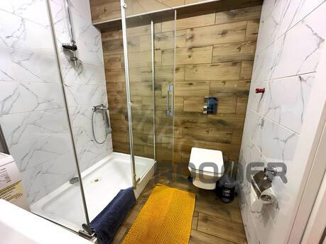 1 room Lux studio, Patrioticheskaya st., 56a, Zaporizhzhia - apartment by the day