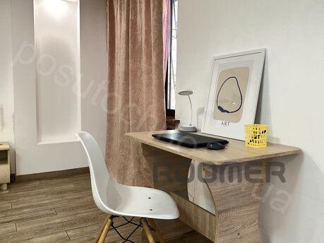 1 room Lux studio, Patrioticheskaya st., 56a, Zaporizhzhia - apartment by the day