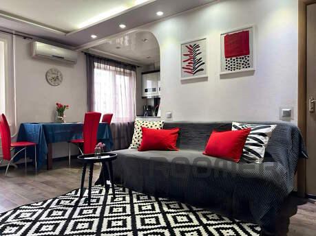 Rent daily hourly two-room apartment LUX class at the addres