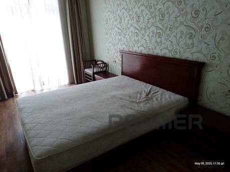 2 rooms. Lux near the port of Zaporizhzhya square, Zaporizhzhia - apartment by the day