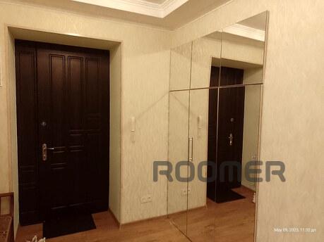 2 rooms. Lux near the port of Zaporizhzhya square, Zaporizhzhia - apartment by the day