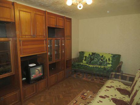 One bedroom at the bus station, Kerch - apartment by the day