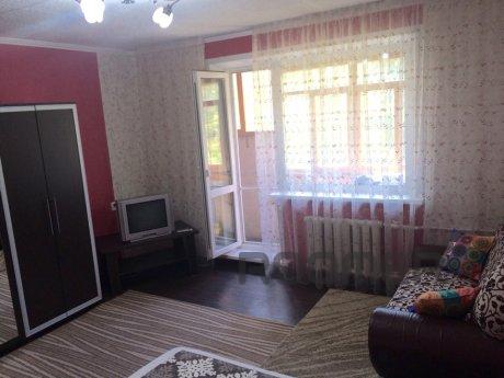 Luxury apartments in the center (distric, Karaganda - apartment by the day