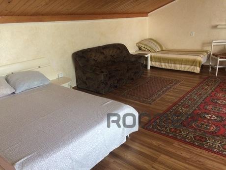 Сдаются комнаты в частном особняке, Берегово - квартира посуточно