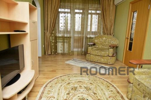 Отличная, уютная двухкомнатная квартира по проспекту Абдиров