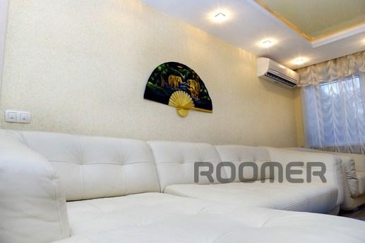 3-room apartment daily, VIP OPPOSITE GOS, Karaganda - apartment by the day