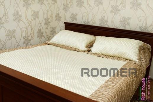 2-bedroom. Rent cheap RN Aelita, 2, Karaganda - apartment by the day