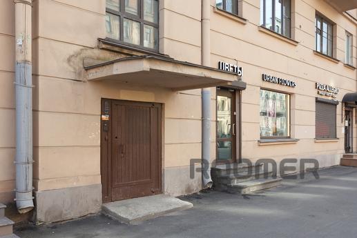 Apartments in the center of St. Petersbu, Saint Petersburg - apartment by the day