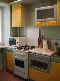 2-bedroom Center Judo - Tennis, Tyumen - apartment by the day