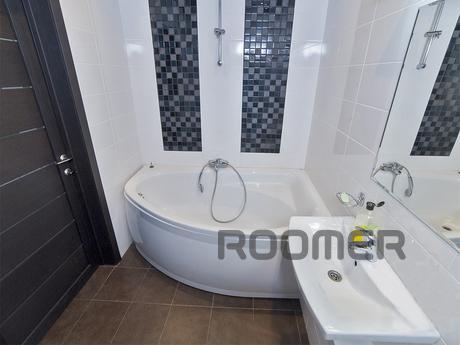 Luxury apartments in Botanica, Yekaterinburg - apartment by the day