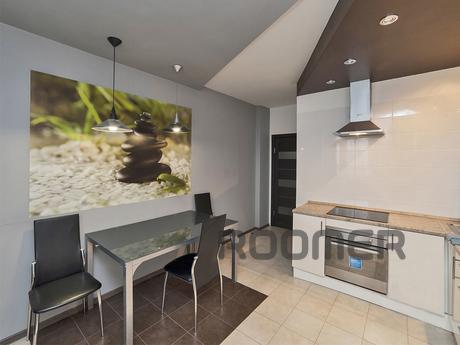 Luxury apartments in Botanica, Yekaterinburg - apartment by the day