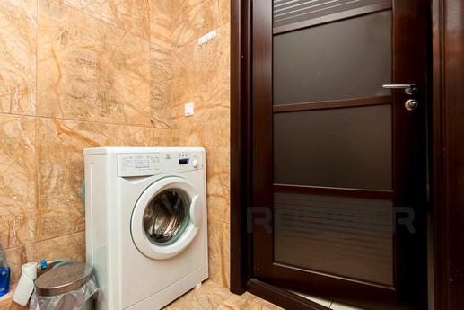 Luxury apartment near the bus station, Yekaterinburg - apartment by the day