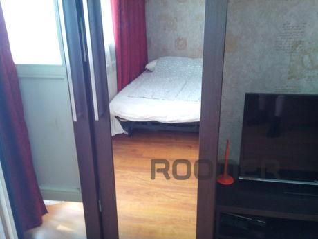 apartment in a quiet location, Novosibirsk - apartment by the day