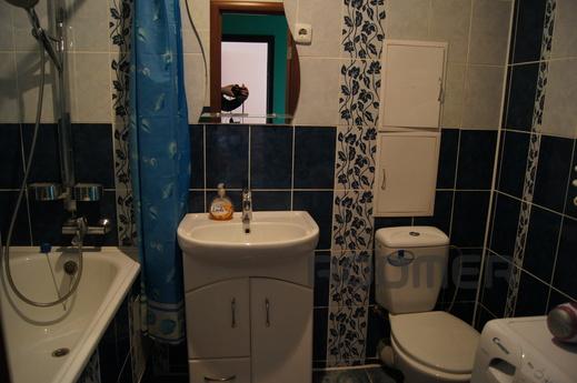 Daily rent Sich Riflemen 76v, Ivano-Frankivsk - apartment by the day