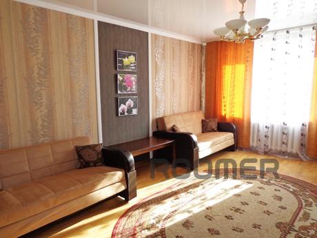 Comfortable two-bedroom apartment Sovetskaya, 119, third flo