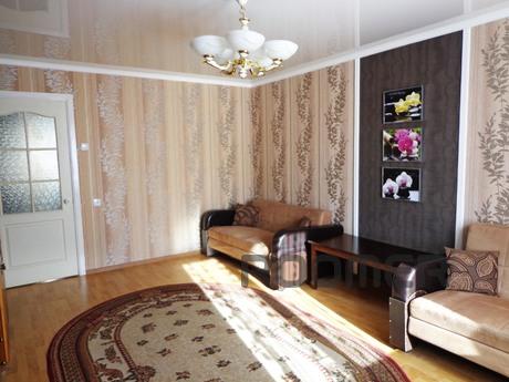 Bedroom of Sovetskaya, Magnitogorsk - apartment by the day