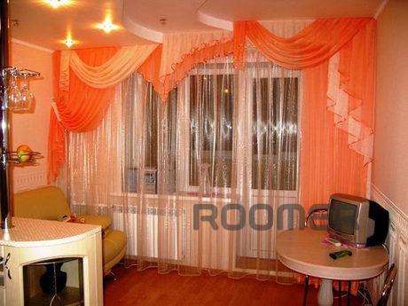 apartment renovated hourly, Novosibirsk - apartment by the day