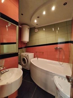 Rent daily / hourly 2-room apartment, Krivoy Rog - apartment by the day