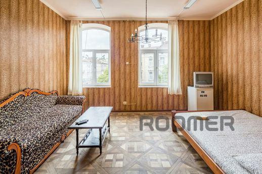 Rent an apartment in the city center, Lviv - apartment by the day