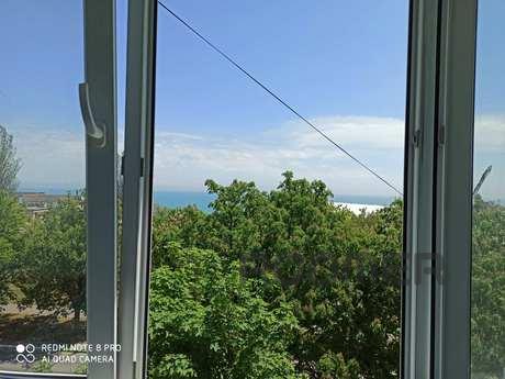 The apartment with a sea view!, Chernomorsk (Illichivsk) - apartment by the day