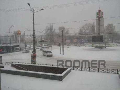 Comfortable, spacious and dignified, Krivoy Rog - apartment by the day