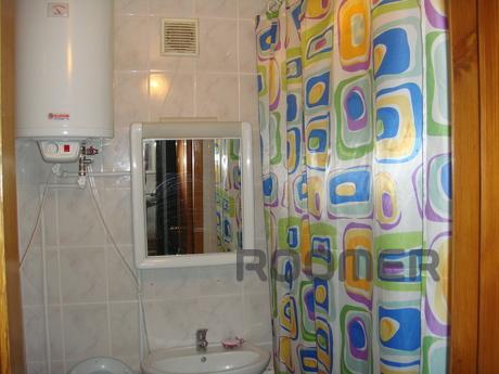 One Bedroom, Chernomorsk (Illichivsk) - apartment by the day