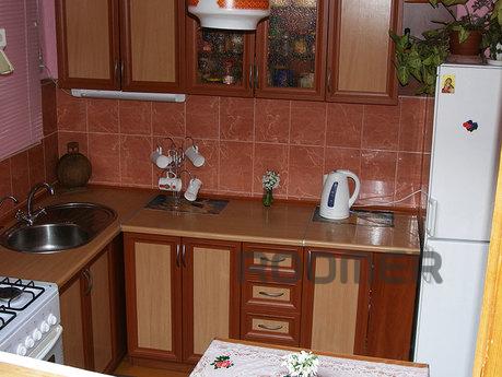 Relaxing holiday at low prices, Alushta - apartment by the day