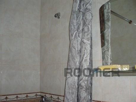 Rent one quarter. Naberezhnaya Yalta, Yalta - apartment by the day