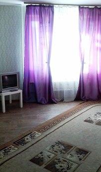 Apartment near the subway, a new house, Novosibirsk - apartment by the day