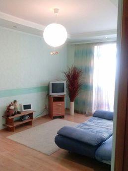A cozy apartment with a modern renovation, a new good home, 