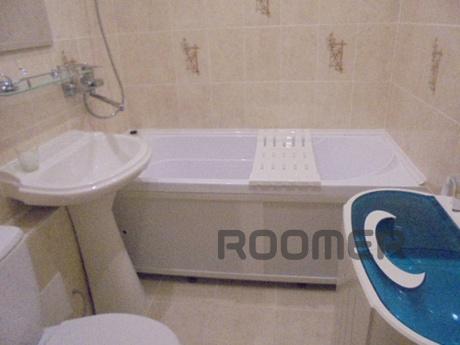 Cozy apartment near the subway, Novosibirsk - apartment by the day
