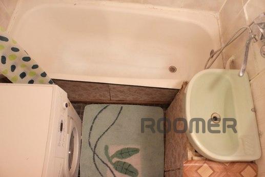 2 bedroom Nakhimov 15 Dk. Charm, Smolensk - apartment by the day