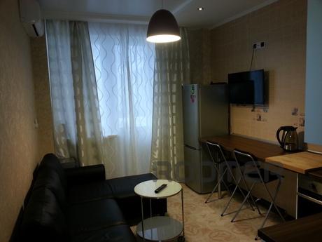 The apartment is in the prestigious area, Krasnodar - apartment by the day