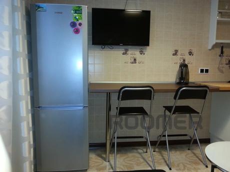 The apartment is in the prestigious area, Krasnodar - apartment by the day