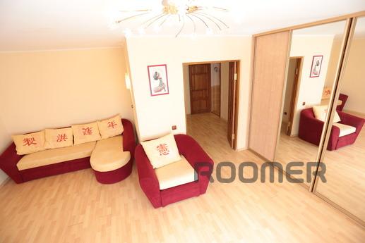 Tyumen, street Kiev, 74, 1 bedroom, Tyumen - apartment by the day