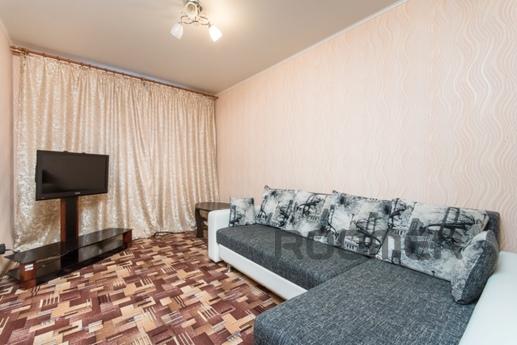 For daily and long term 2-room apartment on Spartakovskaya 1