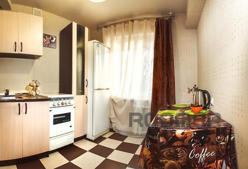 2-комнатная квартира с хорошим ремонтом, Краснодар - квартира посуточно