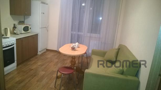 The apartment is in a new house, Saint Petersburg - apartment by the day
