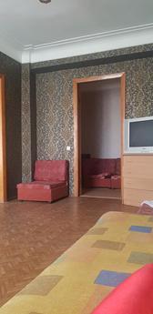 Rent your 2 bedroom apartment r-he South, Kharkiv - apartment by the day